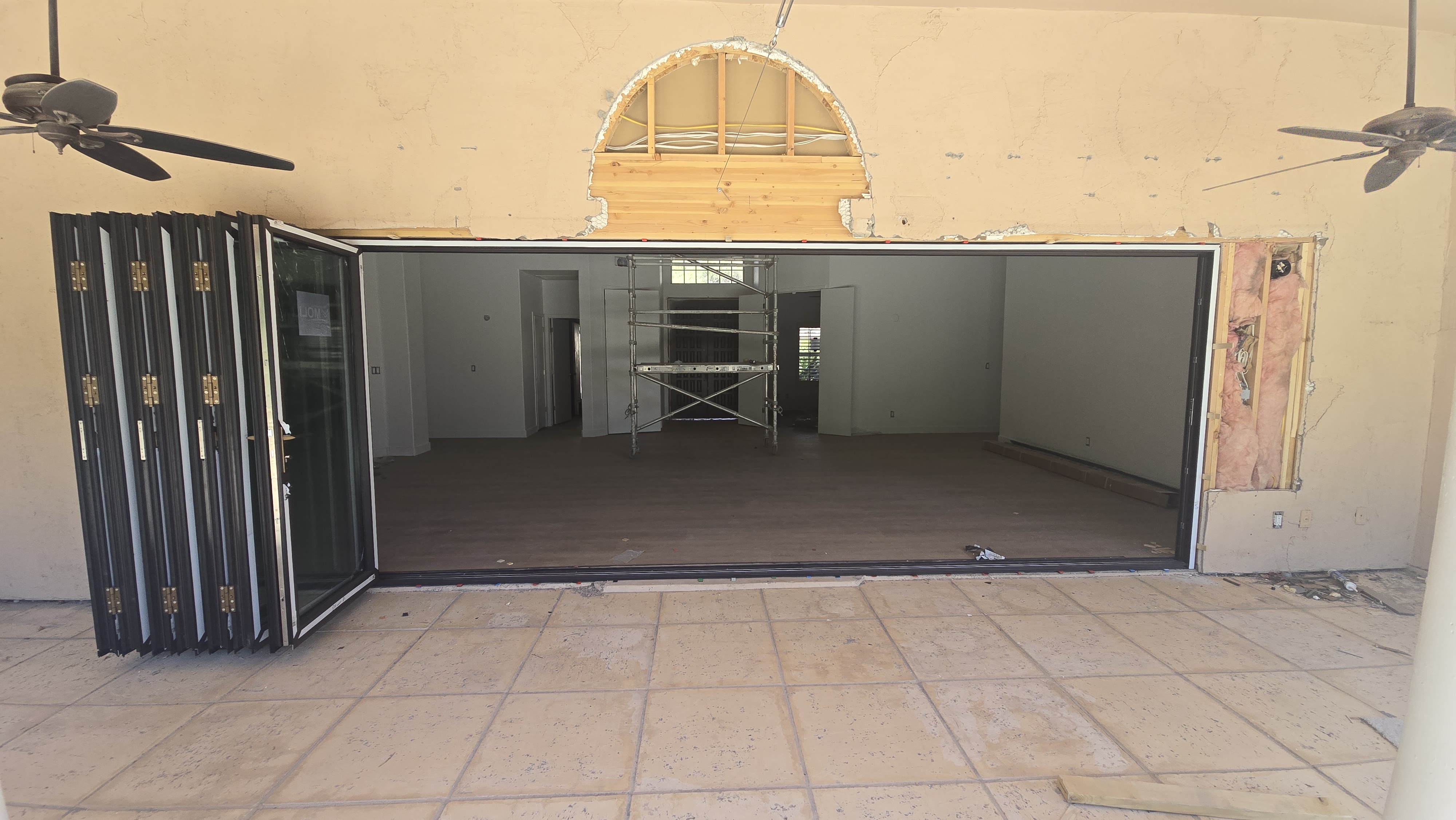 88 - BiFold Door — live install 3
